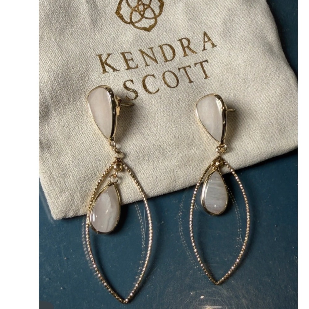 Kendra Scott Gold Tone White Stone Marquise Teardrop Drop Dangle Earrings Pouch